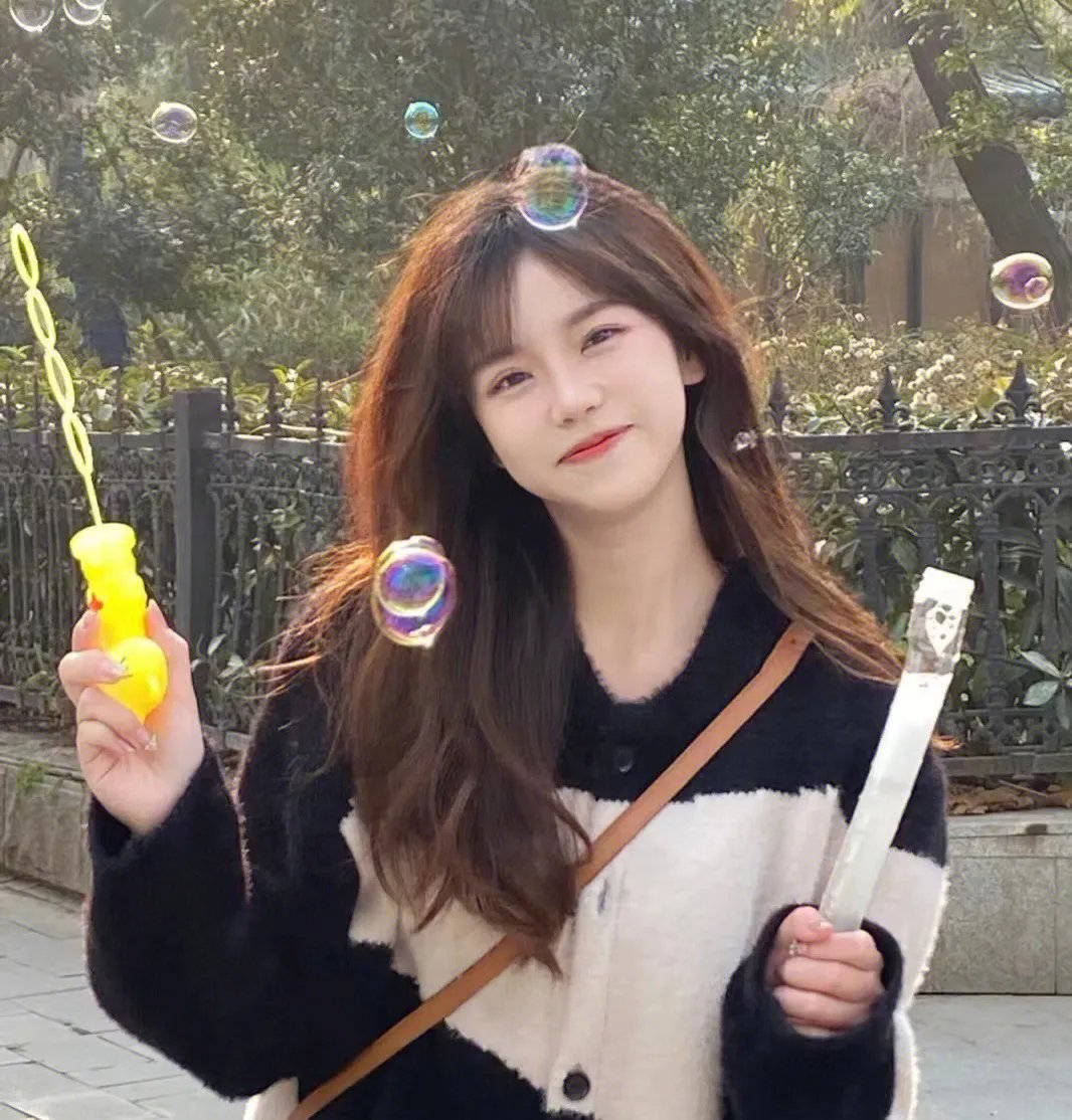玉女桃花满堂红